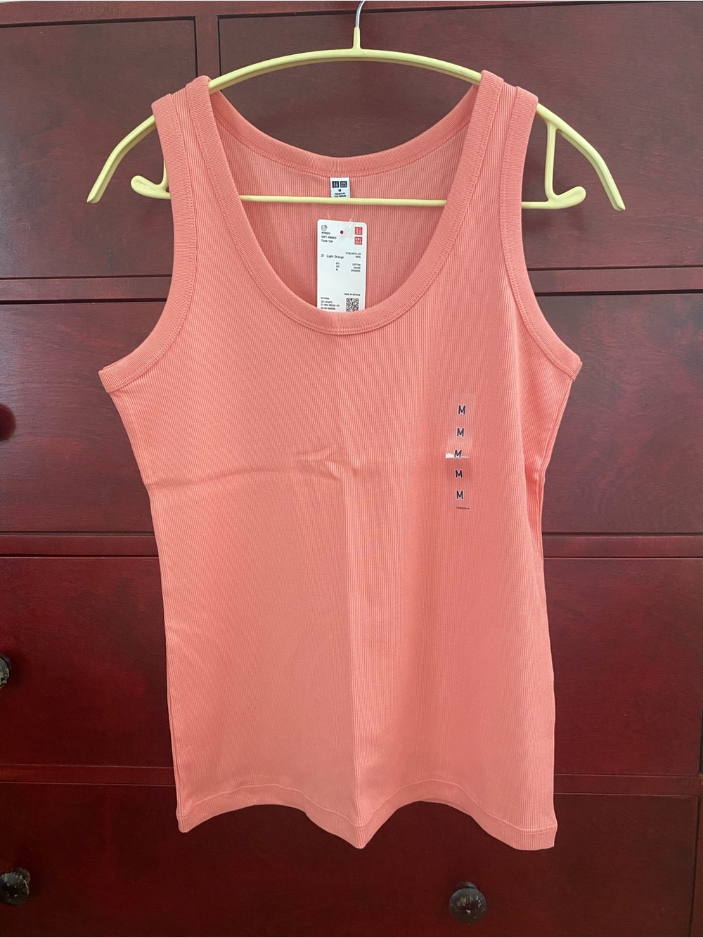 UNIQLO Coral Tank Top - Ribbed Scoop Neck